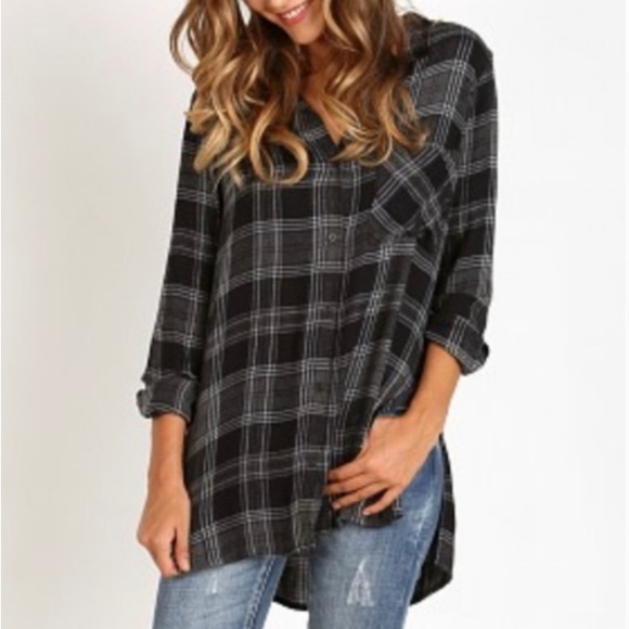 Bella Dahl Tops - Bella Dahl Women’s Black and Gray Plaid Flannel Side Slit Tunic